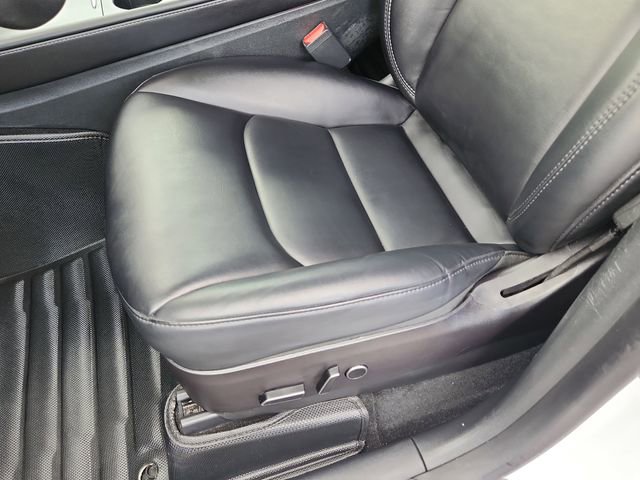 Used 2023 Tesla Model Y Long Range image 8