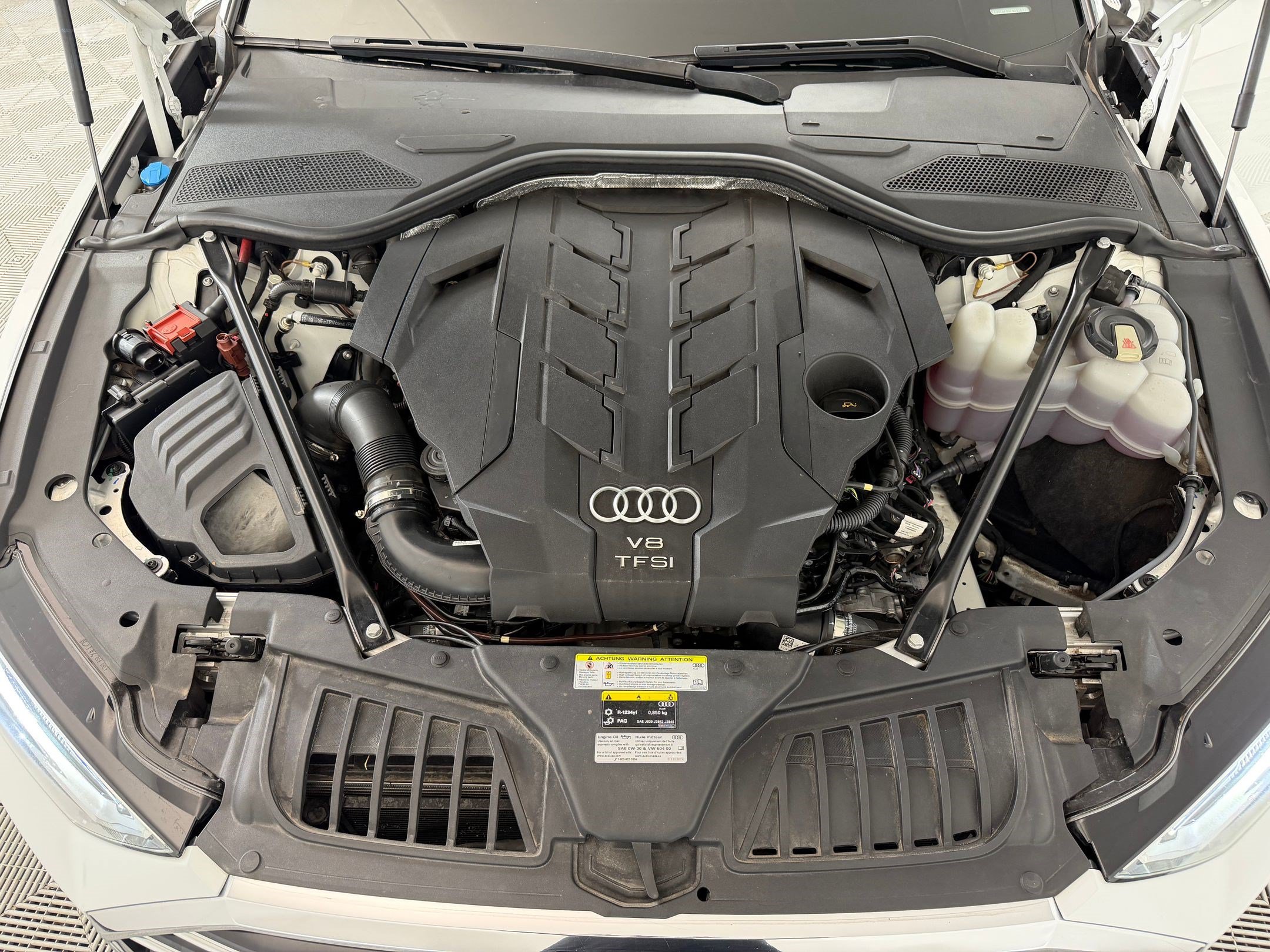 Used 2020 Audi A8 L 4.0T w/ Executive Package AWD/4WD image 32