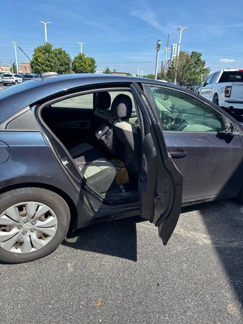 Used 2016 Chevrolet Cruze LS FWD image 18
