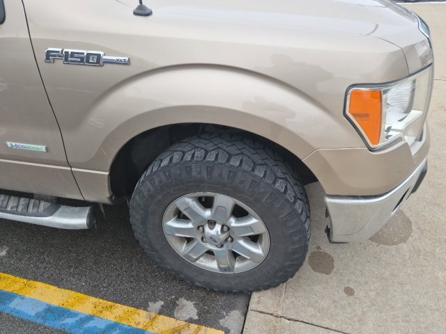 Used 2013 Ford F150 XLT w/ Luxury Equipment Group image 3