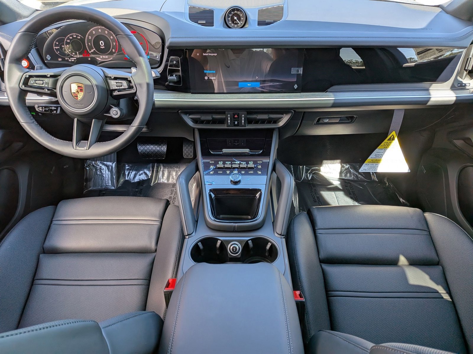 New 2026 Porsche Cayenne Coupe image 24