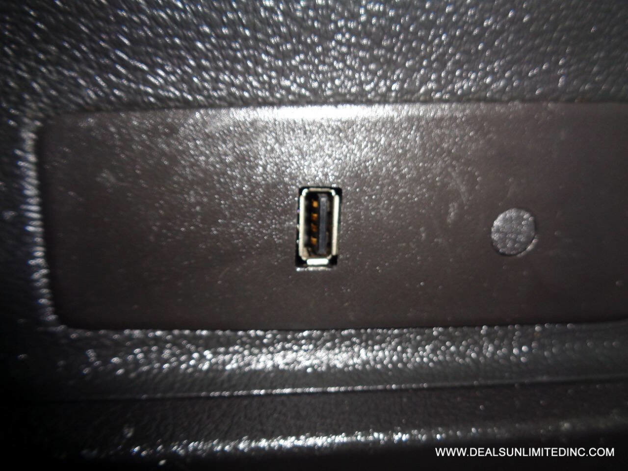 Used 2019 Ford Transit 250 130 Low Roof image 13