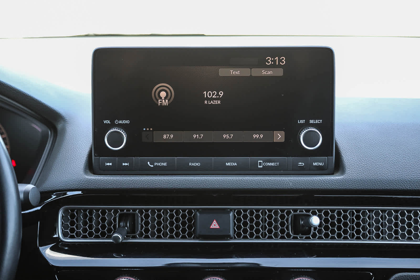 Used 2023 Honda Civic Sport image 14
