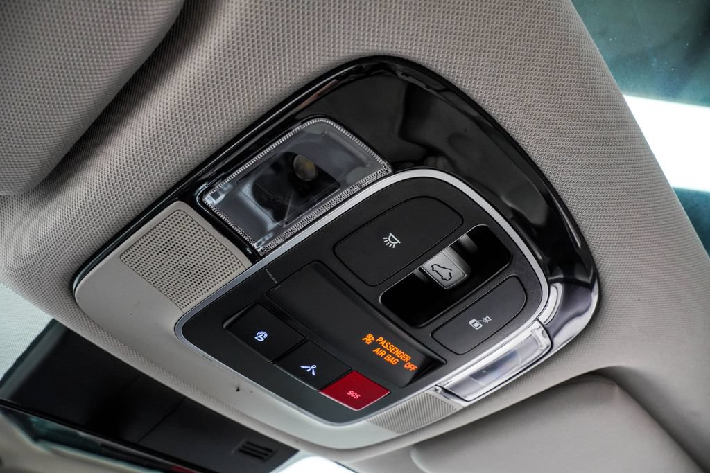 Used 2023 Hyundai Sonata Limited w/ Cargo Package FWD image 44