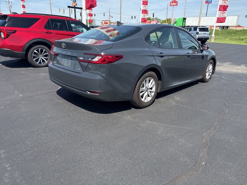 Used 2025 Toyota Camry LE FWD image 11