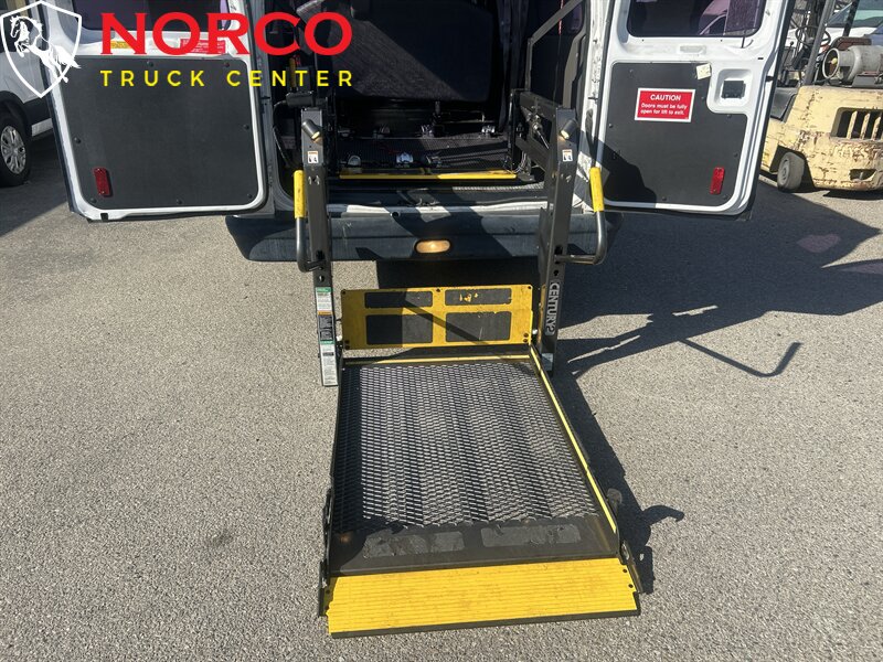 Used 2012 Ford E-250 and Econoline 250 Extended w/ PWR Group RWD image 24