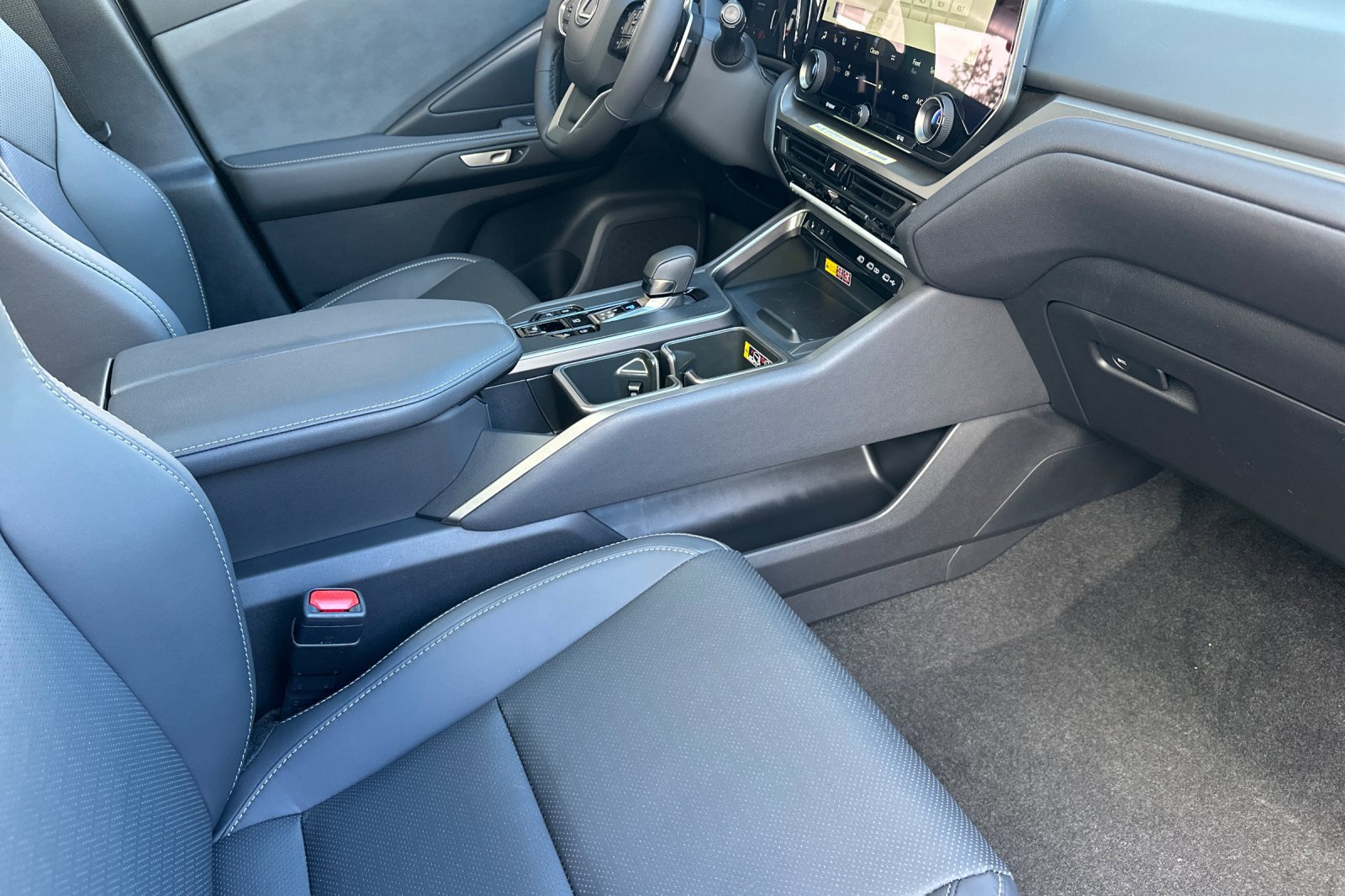 Used 2026 Lexus TX 350 AWD w/ Technology Package image 17