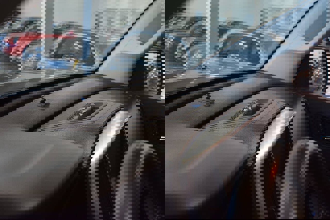 Used 2015 GMC Canyon SLT w/ Driver Alert Package image 62