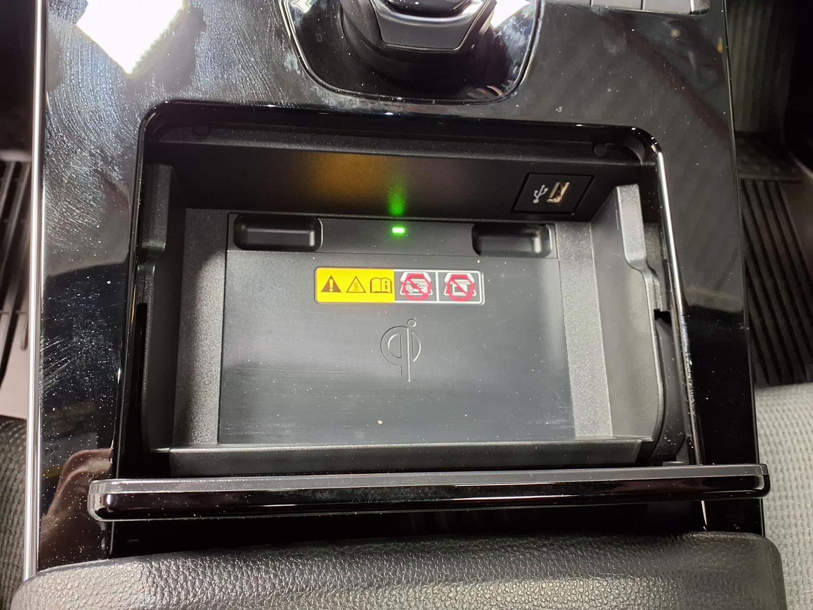 Used 2025 Toyota bZ4X FWD w/ Weather Package image 18