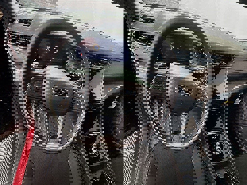 New 2025 Jeep Grand Cherokee L Altitude image 6