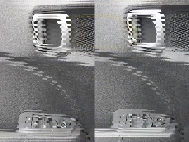 New 2026 Hyundai Venue SEL image 16