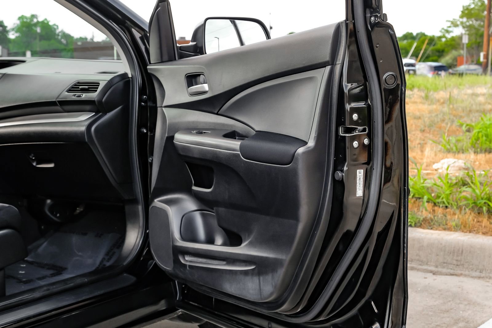 Used 2013 Honda CR-V LX image 40