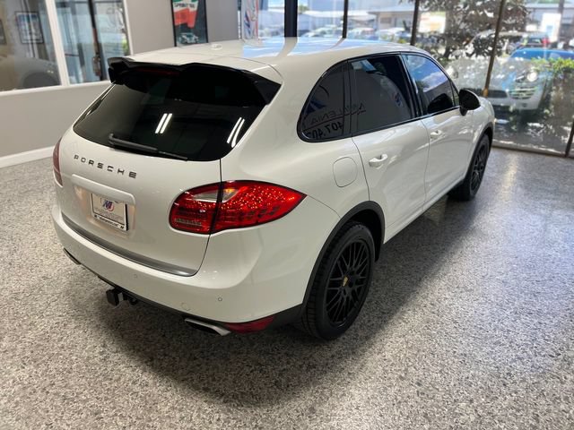 Used 2014 Porsche Cayenne Diesel AWD/4WD image 7