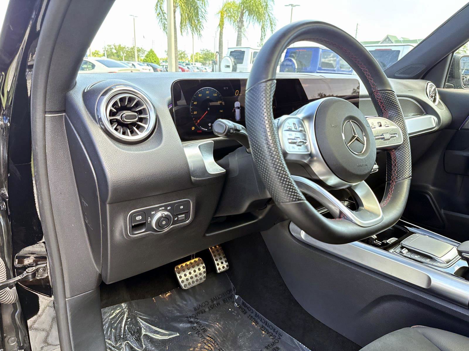 Certified 2023 Mercedes-Benz GLB 250 image 20