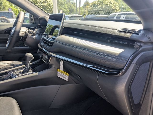New 2026 Jeep Compass Latitude AWD/4WD image 34