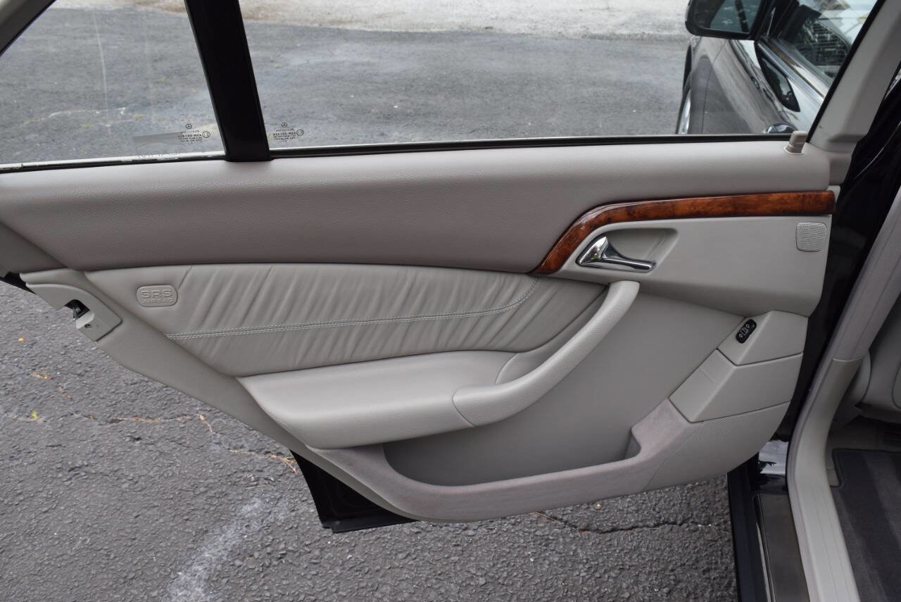Used 2001 Mercedes-Benz S 500 image 48