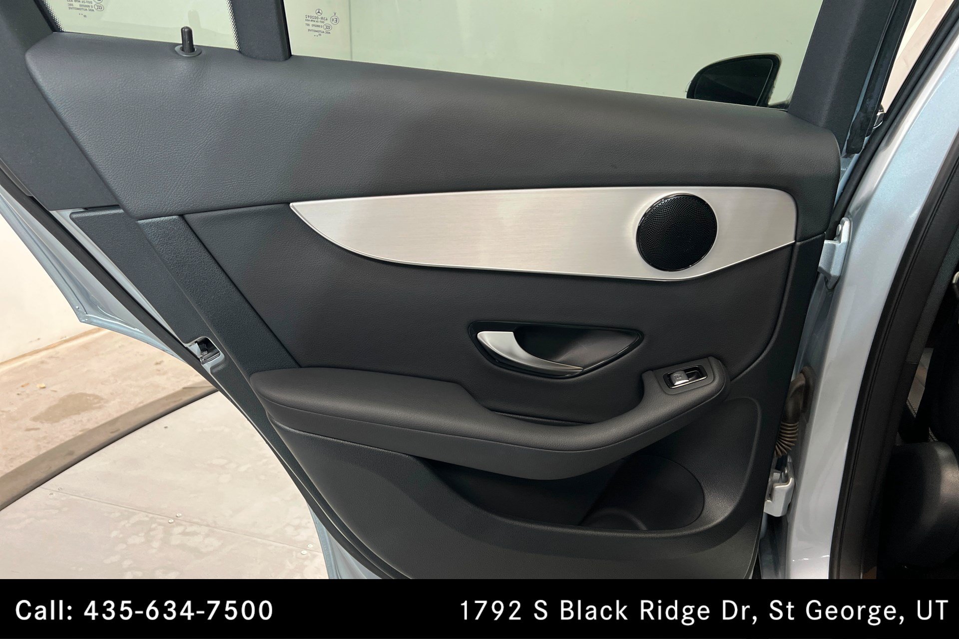 Certified 2021 Mercedes-Benz GLC 300 4MATIC image 24