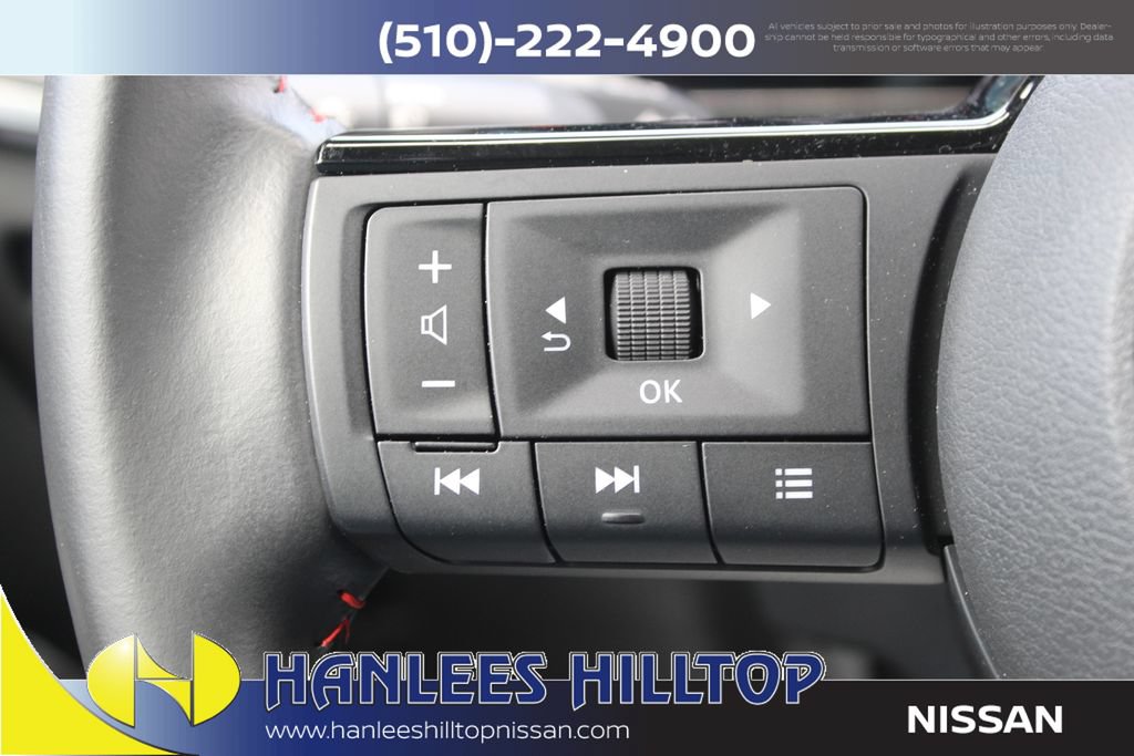 Certified 2025 Nissan Kicks SR FWD image 25