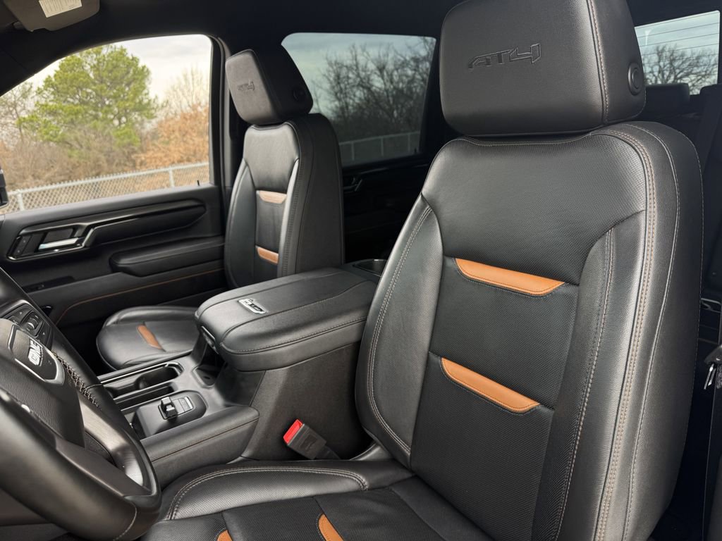 Used 2024 GMC Sierra 2500 AT4 w/ AT4 Preferred Package image 25