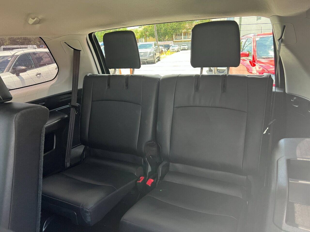 Used 2022 Toyota 4Runner SR5 Premium w/ Moonroof Package RWD image 14