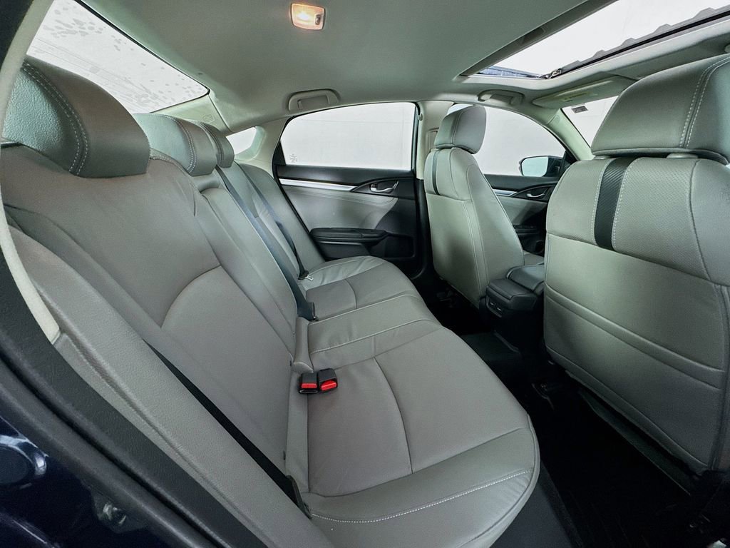 Used 2017 Honda Civic Touring image 37