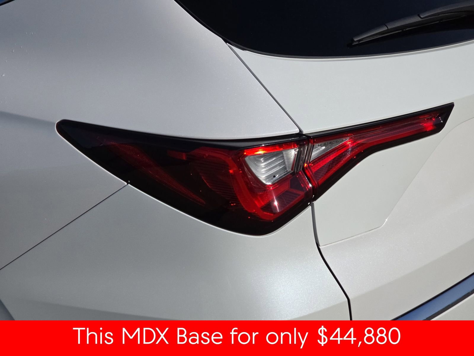 Used 2024 Acura MDX SH-AWD w/ Technology Package image 44