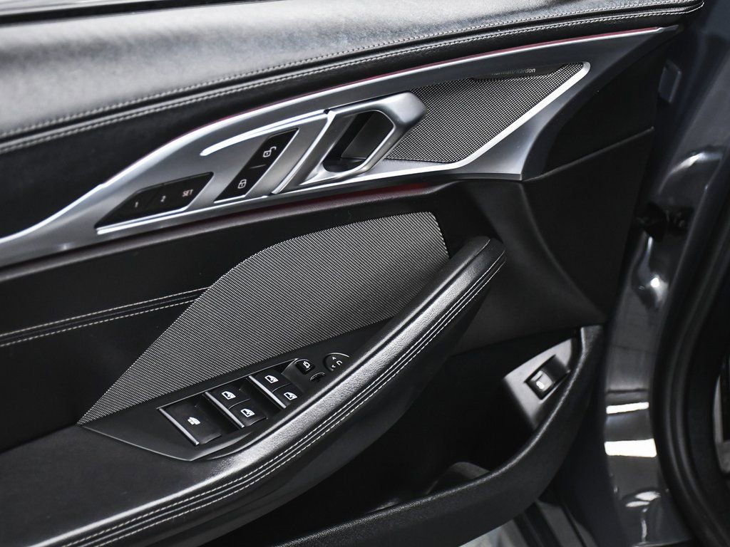 Used 2022 BMW 840i xDrive Convertible w/ Driving Assistance Package image 12