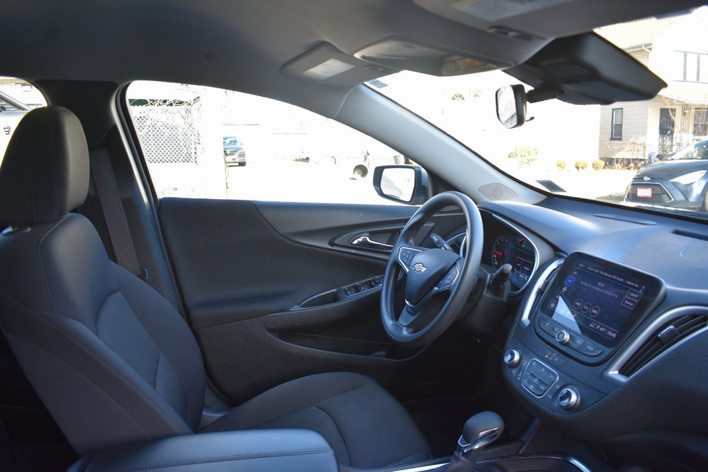 Used 2024 Chevrolet Malibu LT image 22