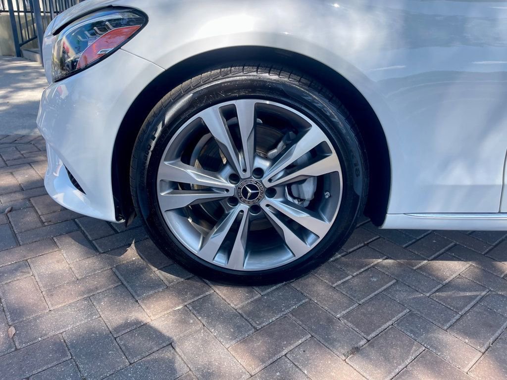 Used 2020 Mercedes-Benz C 300 Sedan image 9