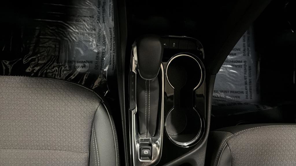 Used 2022 Buick Encore GX Select w/ Sport Touring Package image 7