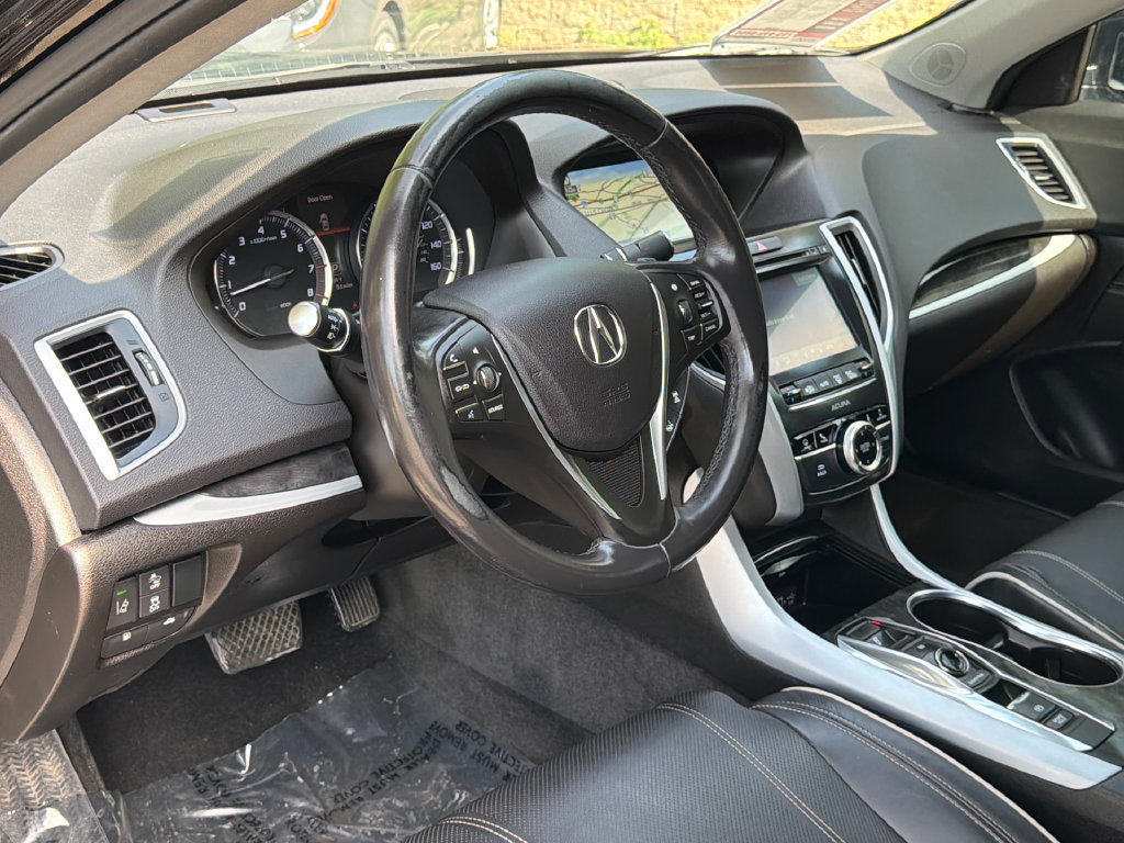 Used 2019 Acura TLX w/ Technology Package FWD image 16
