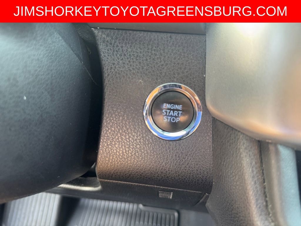 Used 2019 Toyota Highlander SE AWD/4WD image 31