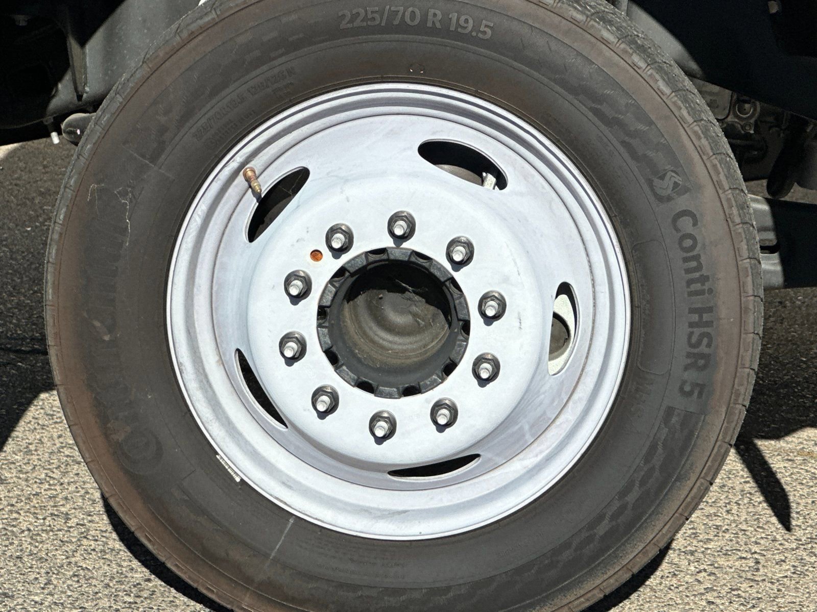 Used 2024 Ford F550 2WD Regular Cab Super Duty w/ XL Chrome Package image 29