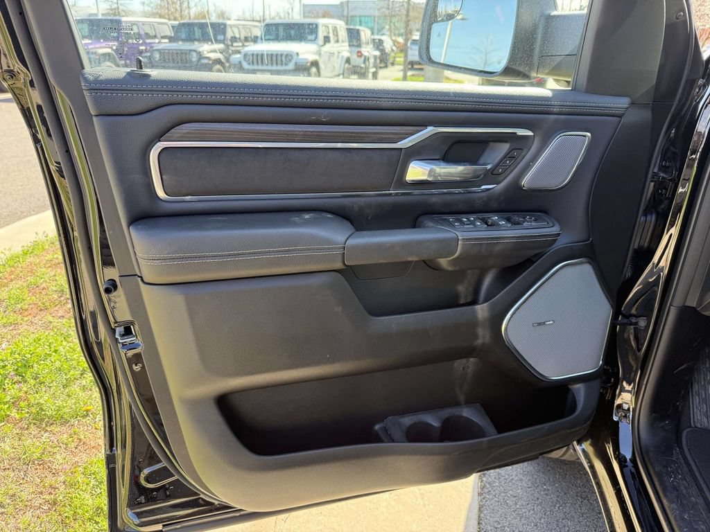 New 2026 RAM 1500 Laramie w/ Night Edition AWD/4WD image 30