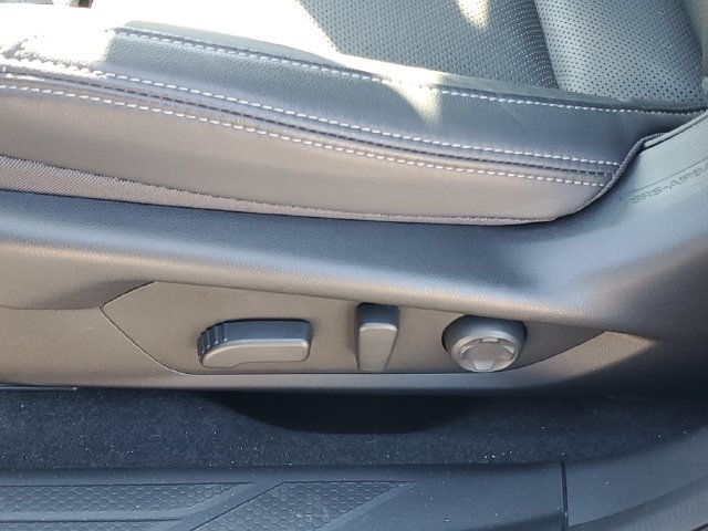 Used 2026 Subaru Outback Touring XT AWD/4WD image 7