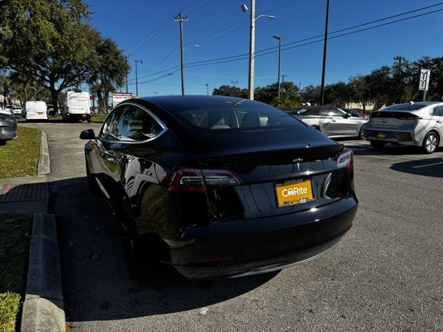 Used 2018 Tesla Model 3 Mid Range image 5