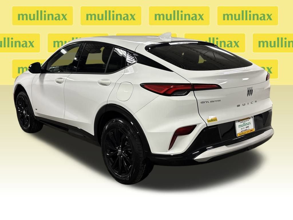 Used 2025 Buick Envista Sport Touring image 15