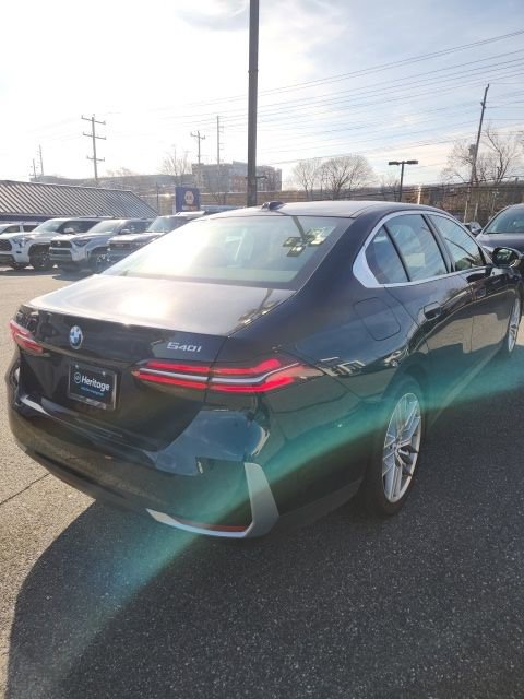 Used 2025 BMW 540i xDrive image 8