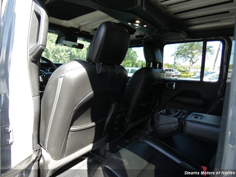 Used 2020 Jeep Wrangler Unlimited Sahara AWD/4WD image 44