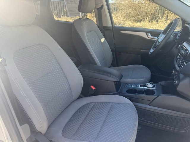 Used 2022 Buick Encore Preferred w/ Safety Package image 19