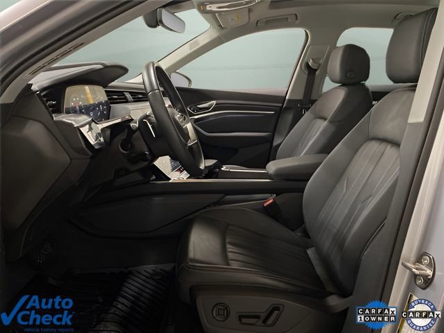 Used 2023 Audi e-tron Premium Plus w/ Premium Plus Package image 23