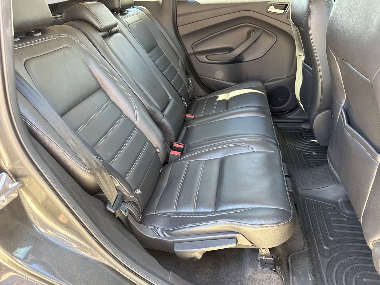 Used 2017 Ford Escape Titanium AWD/4WD image 24