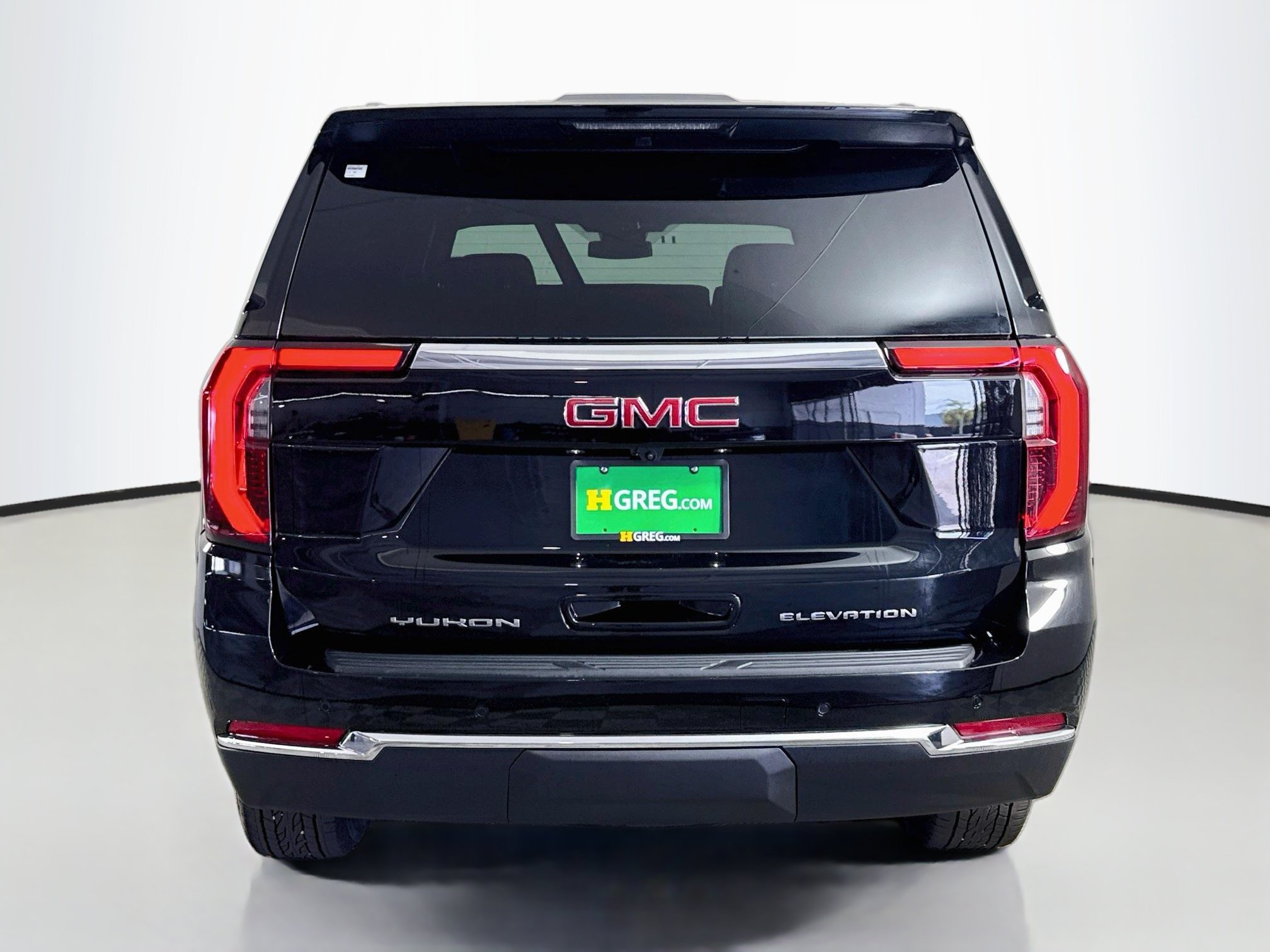 Used 2026 GMC Yukon Elevation AWD/4WD image 8