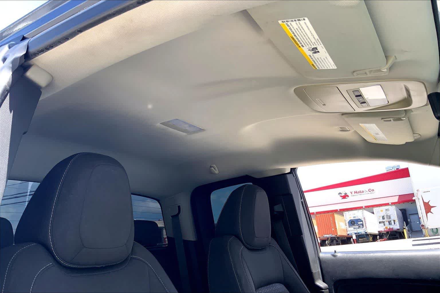Used 2016 GMC Canyon SLE RWD image 30