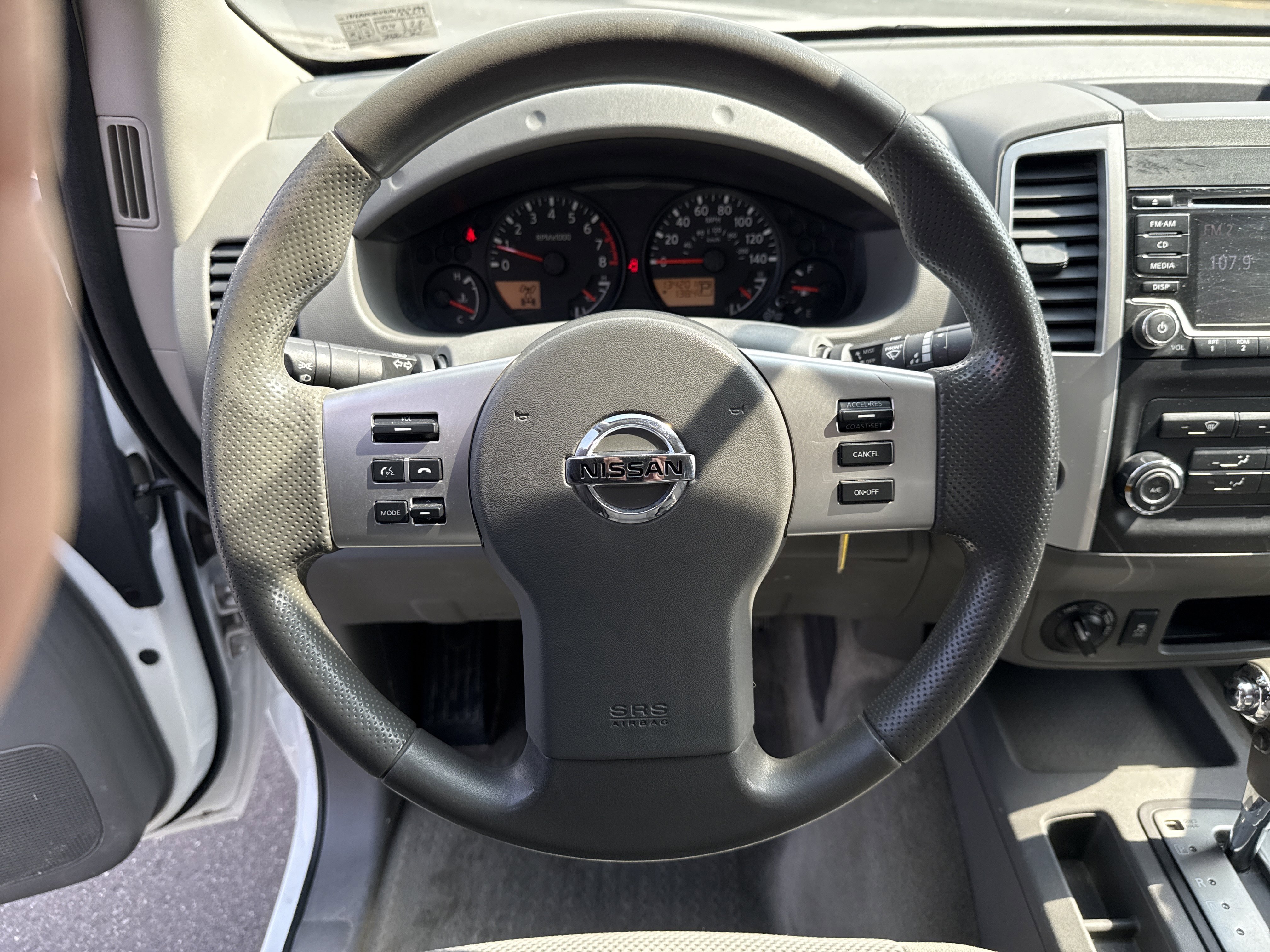 Used 2018 Nissan Frontier S AWD/4WD image 17