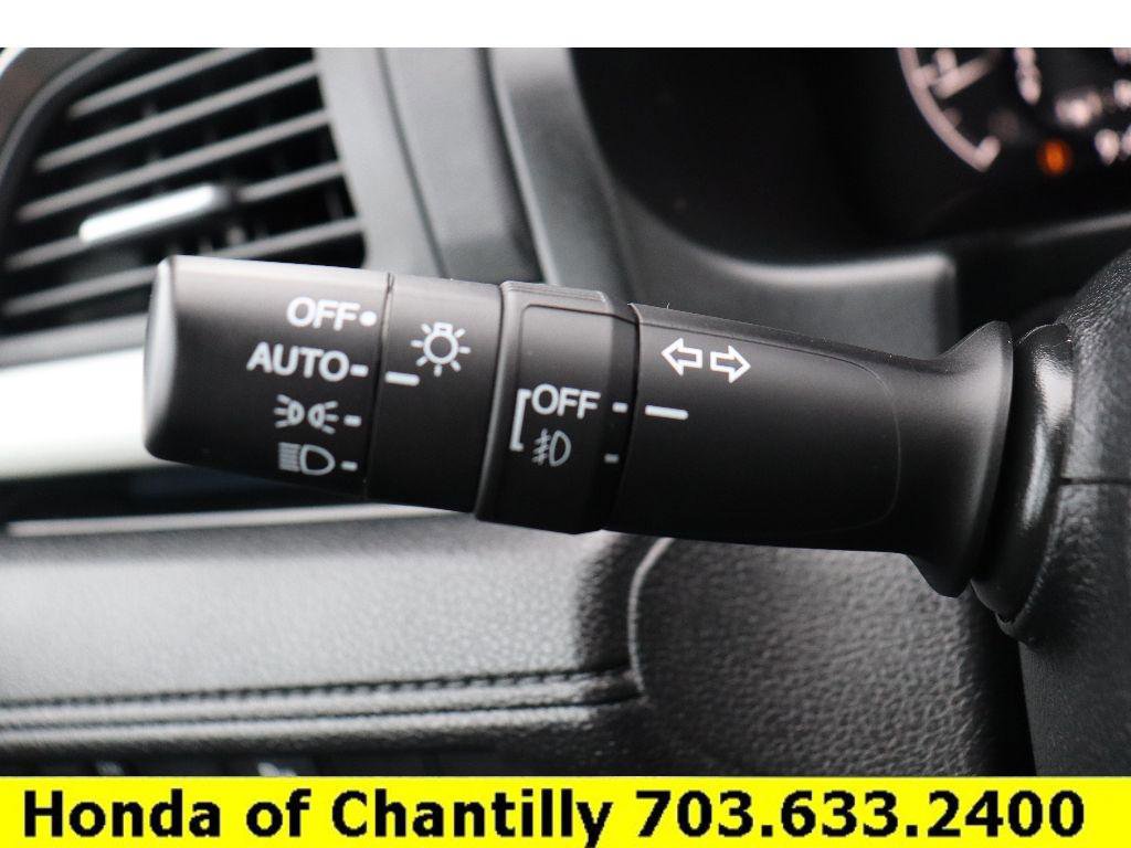 Certified 2025 Honda Odyssey Touring image 11