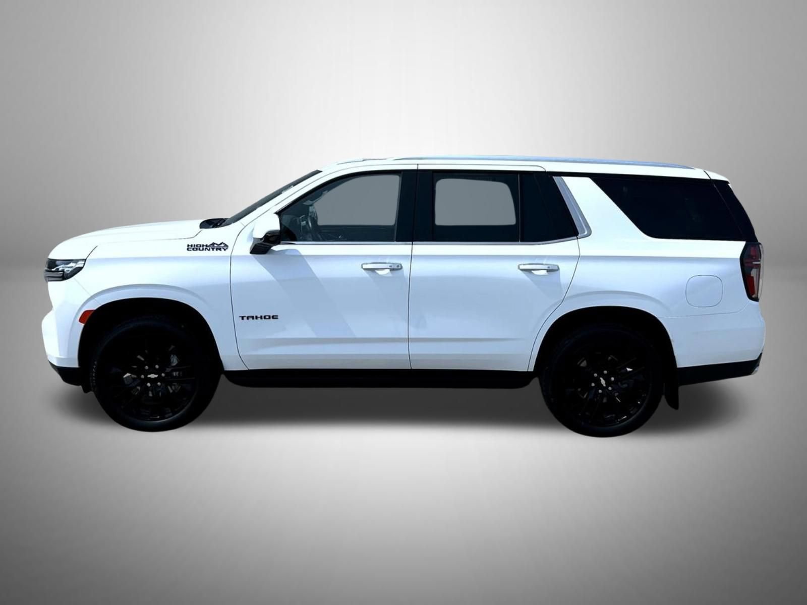 Used 2024 Chevrolet Tahoe High Country AWD/4WD image 9