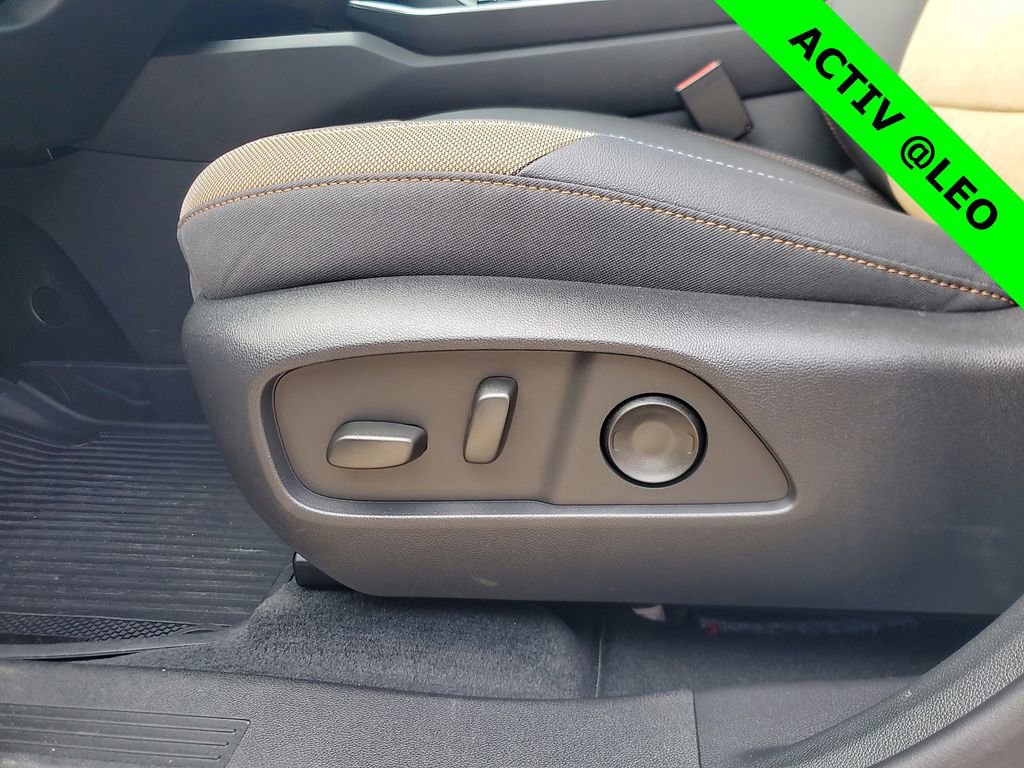 New 2026 Chevrolet Equinox ACTIV w/ Convenience Package III image 15