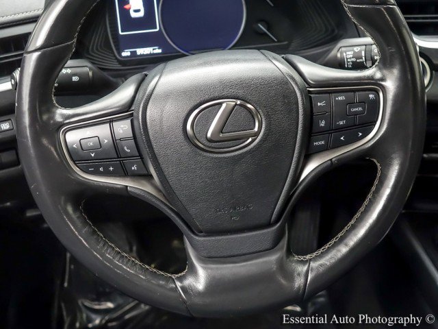 Used 2020 Lexus UX 250h w/ Premium Package AWD/4WD image 18