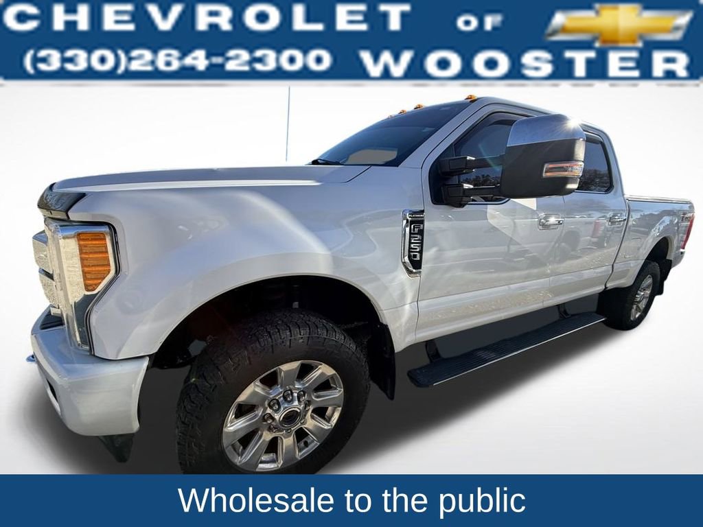 Used 2017 Ford F250 Platinum w/ Platinum Ultimate Package image 2